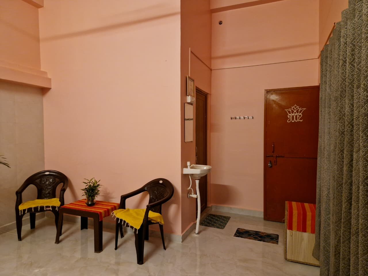 Common seating area